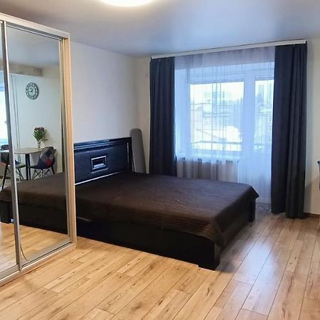 Шевченко 26 1К Apartment โครโปนิตสกี ภายนอก รูปภาพ